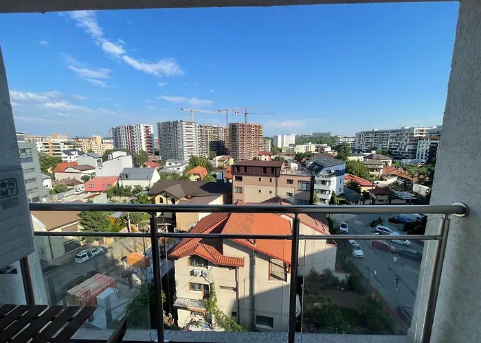 Retreat Luxury Apartment Near Presidential Palace