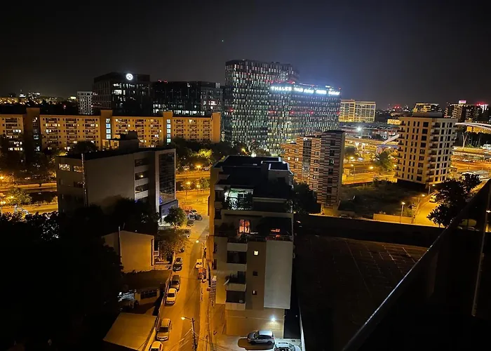 Retreat Luxury Apartment Near Presidential Palace