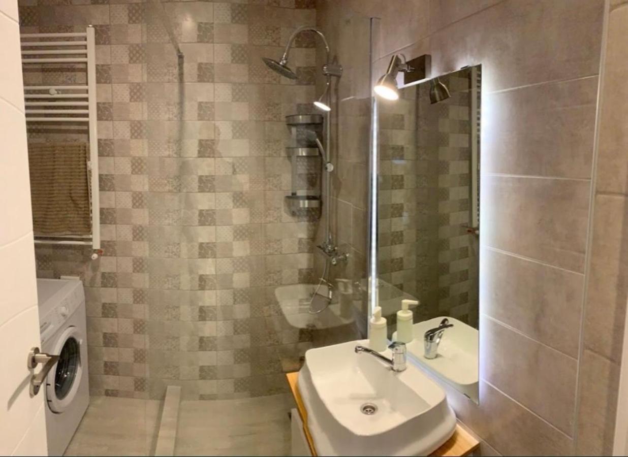 Retreat Luxury Near Presidential Palace 公寓 *